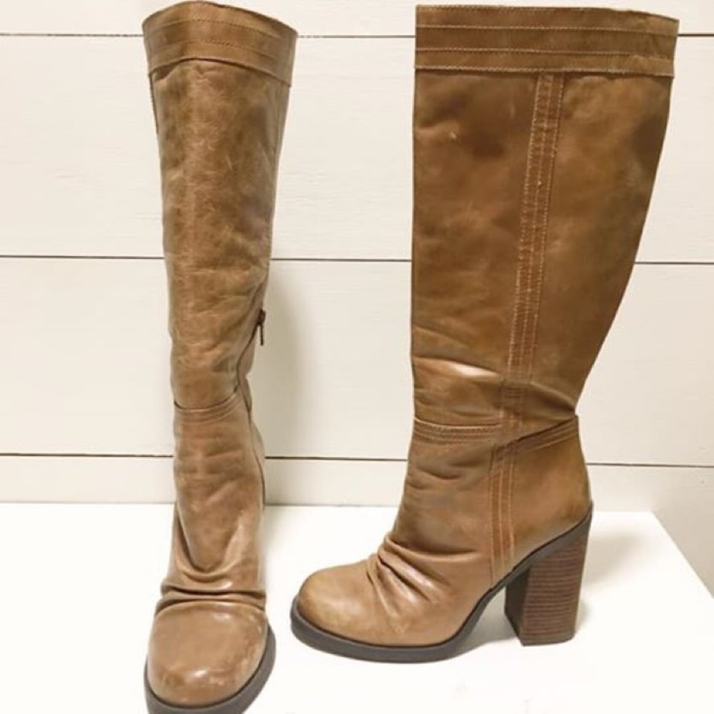 Jessica Simpson boots